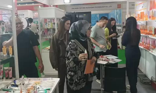 Summitek Technology در نمایشگاه تجاری اندونزی به موفقیت بزرگی دست یافت و سفارشات را از چندین برند تضمین کرد.